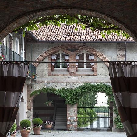 Agriturismo Il Torrione Pinerolo ภายนอก รูปภาพ