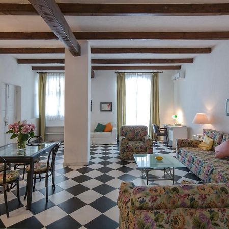 Agriturismo Il Torrione Pinerolo ภายนอก รูปภาพ