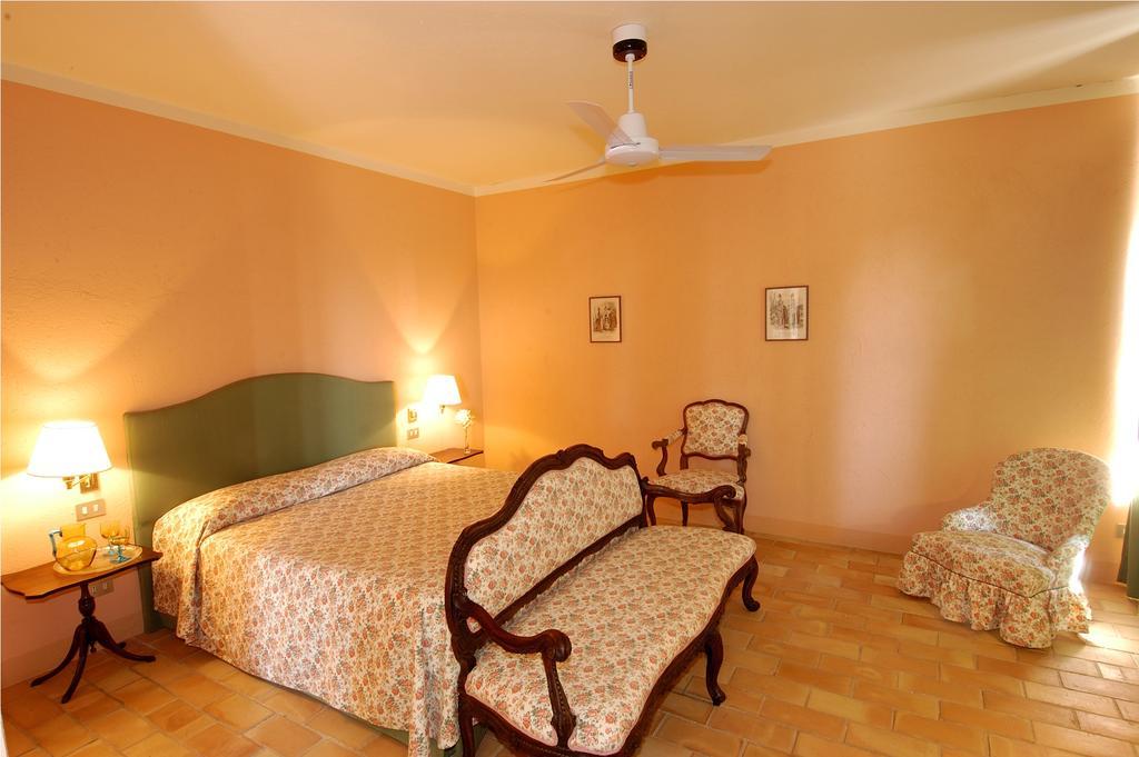 Agriturismo Il Torrione Pinerolo ห้อง รูปภาพ