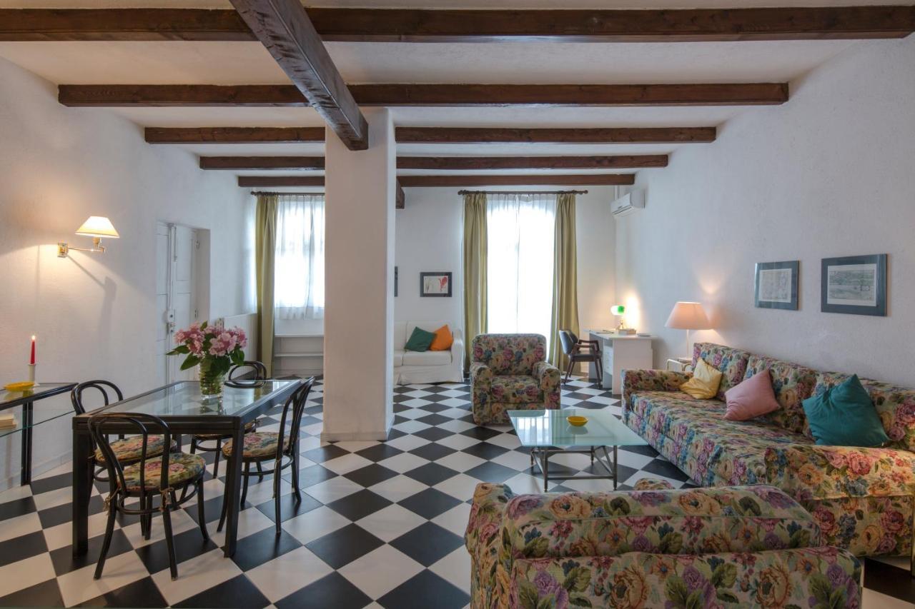 Agriturismo Il Torrione Pinerolo ภายนอก รูปภาพ